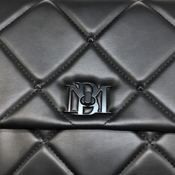 BADGLEY MISCHKA Large Diamond Quilted Crossbody Matte Studded  Letter Lock Bag - Picture 4 of 10